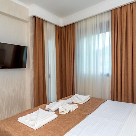 Luxury Apartments Queen Petrovac Rum bild