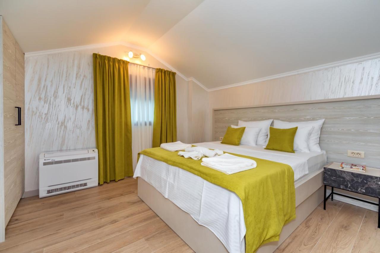 Luxury Apartments Queen Petrovac Exteriör bild