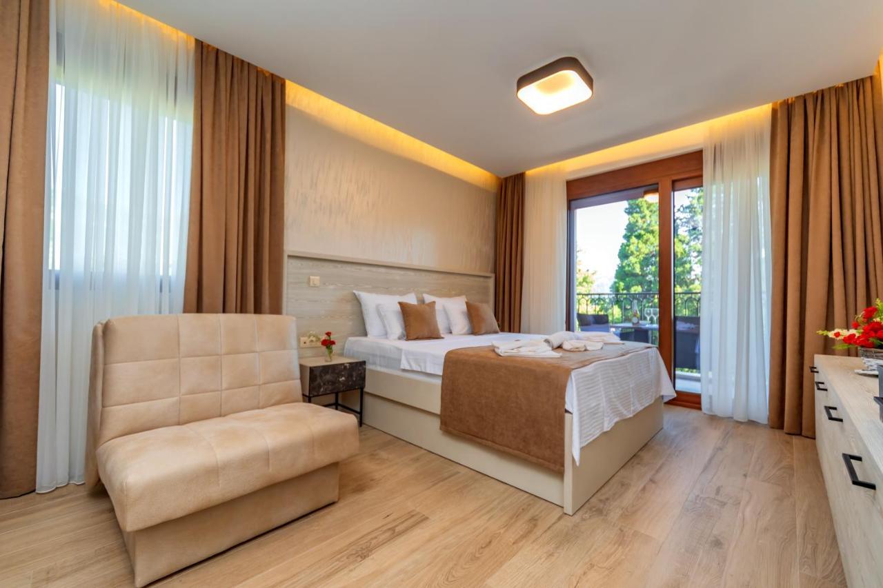 Luxury Apartments Queen Petrovac Exteriör bild