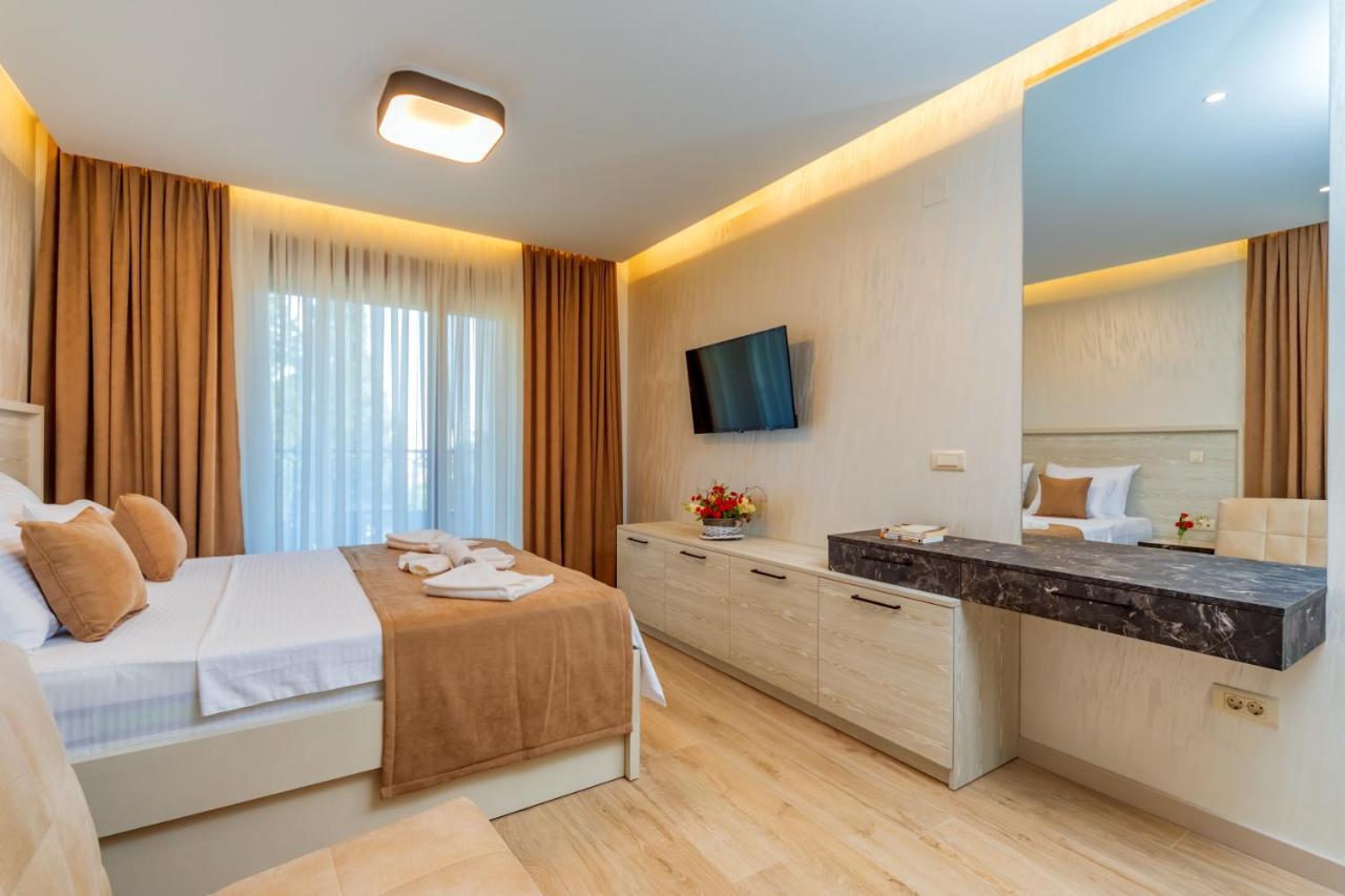 Luxury Apartments Queen Petrovac Exteriör bild