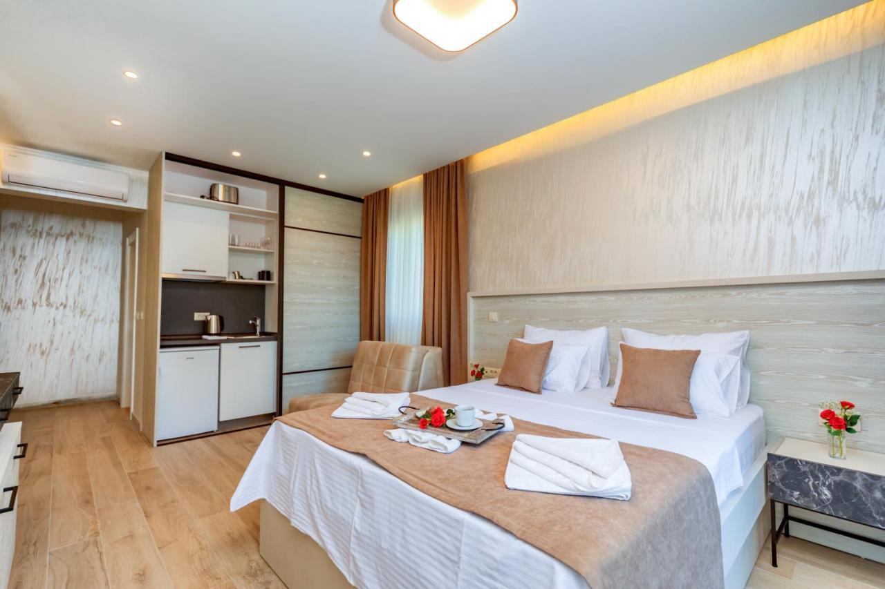 Luxury Apartments Queen Petrovac Exteriör bild