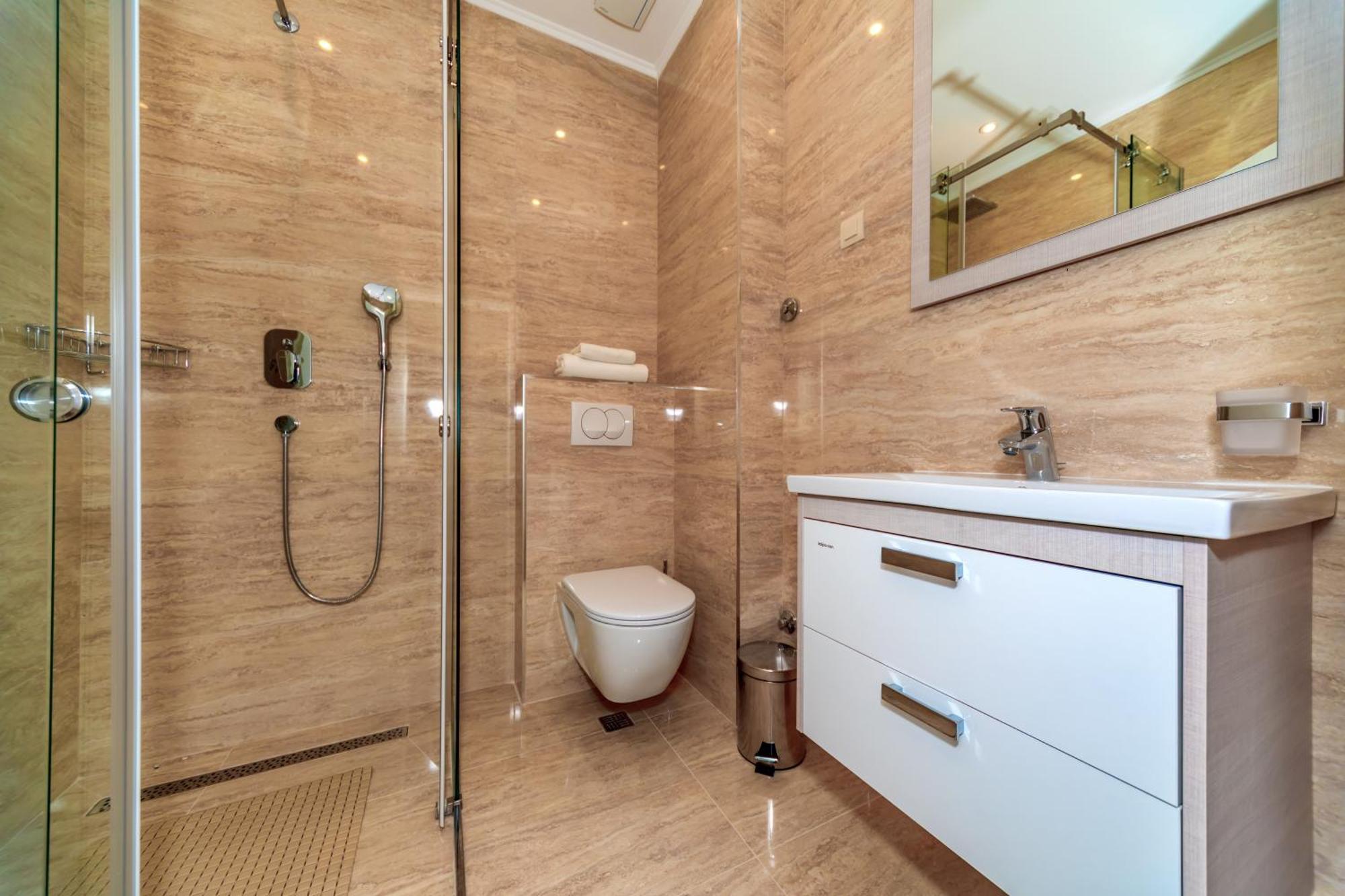 Luxury Apartments Queen Petrovac Rum bild